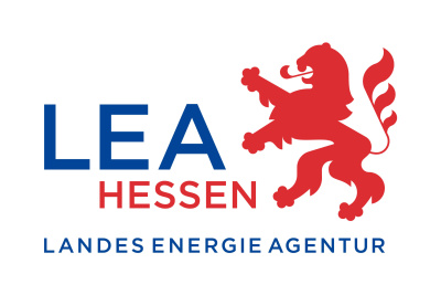 Logo der LEA Hessen mit rotem Löwen.